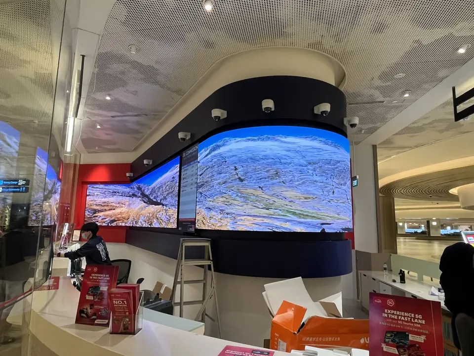 Travelex Currency Exchange — Flexible & Curved by ETA Visual in Changi Airport T2, Singapore
