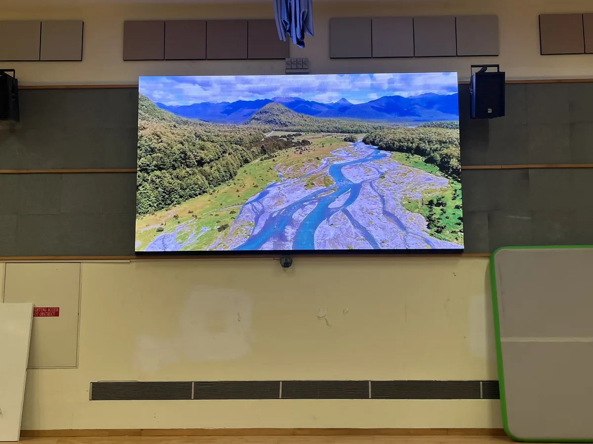 COB vs SMD Indoor LED Singapore: 2026 Buyer’s Guide — ETA Visual indoor LED guide