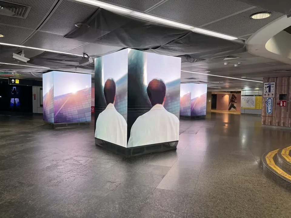 Orchard MRT Station (Phase 1) — view 4 — Indoor LED installation by ETA Visual
